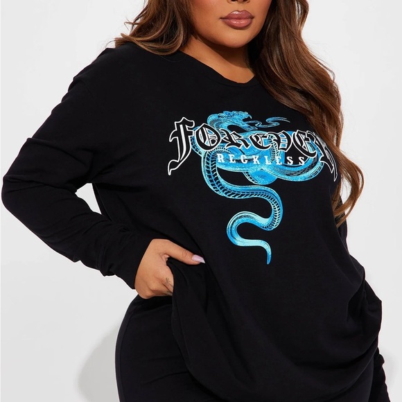 Fashion Nova Forever Reckless Black and Blue Graphic Long Sleeve Tee - Size 2X - Picture 8 of 8